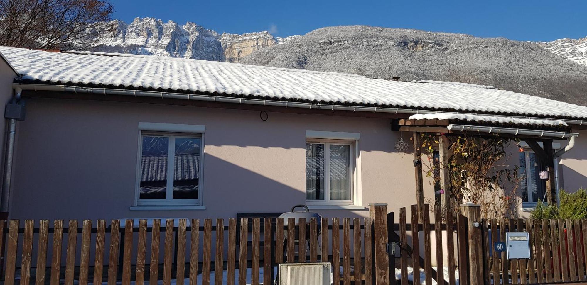 Gite Fabuleux, Jardin, Terrasse, Parking Saint-Vincent-de-Mercuze Exterior photo